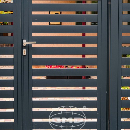HORIZONTAL SLAT